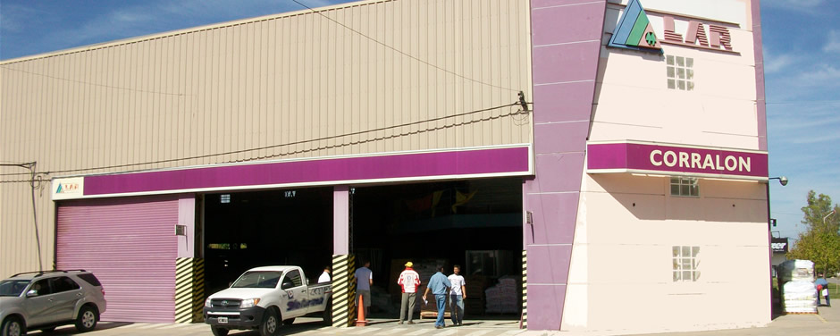 En calle Rodríguez Peña y Rivadavia de Crespo se encuentra el salón de ventas y depósito.