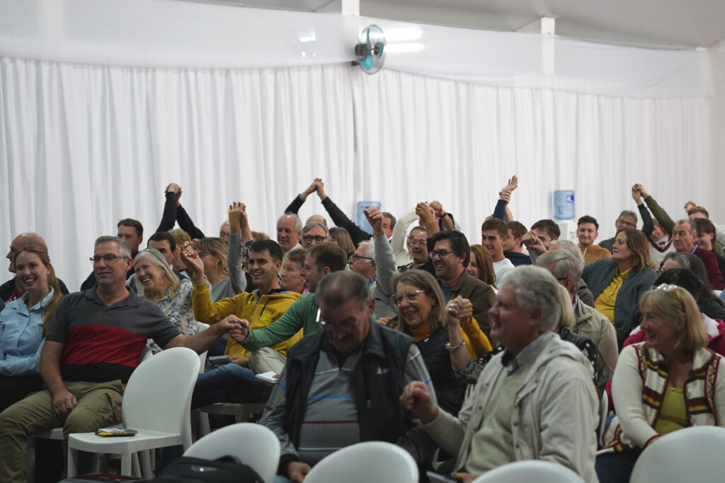 Primer encuentro de productores pecaneros en Crespo