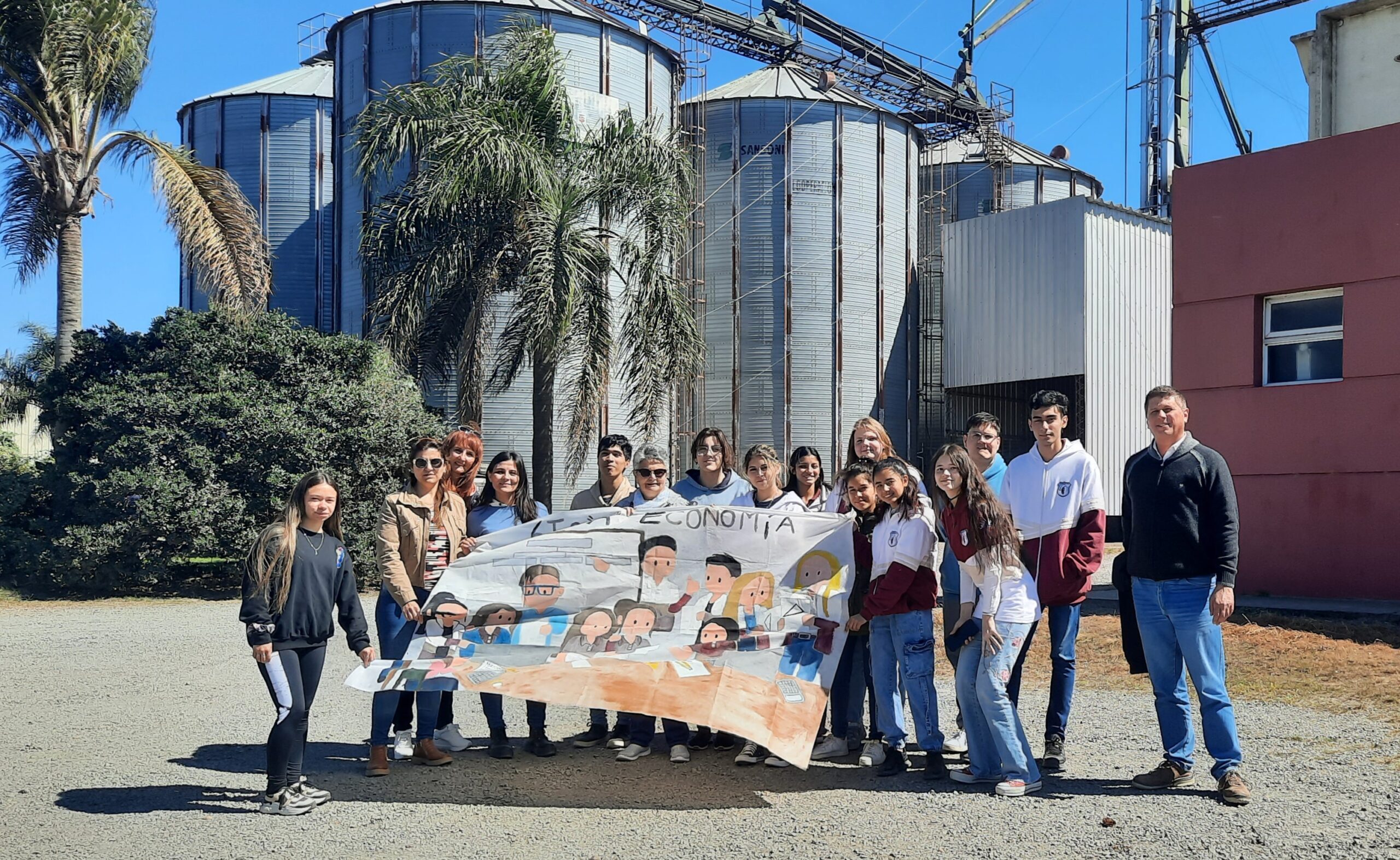 Visita de escuela paranaense