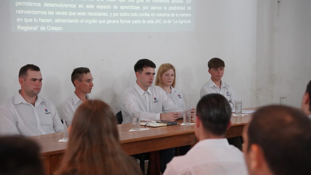 La Juventud LAR celebró su Asamblea anual